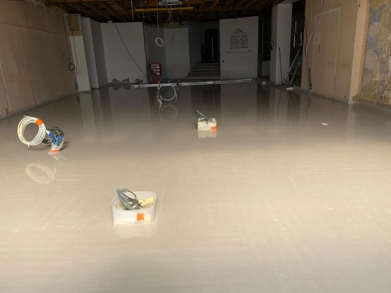 Chape liquide grand plateau - finition miroir Top'Isol